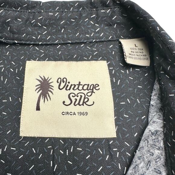 Vintage Silk | Men | Dark Sprinkle Confetti Relaxed Button Up Shirt | Large - Picture 7 of 10